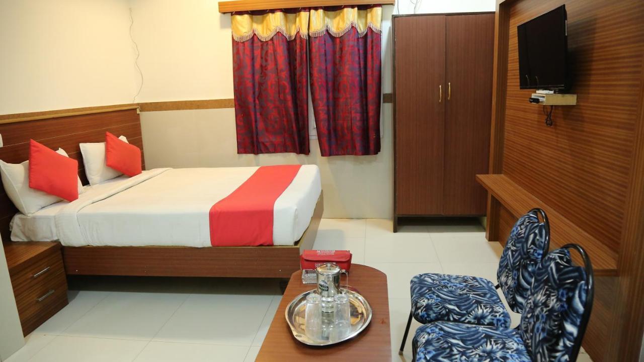 Kumaran Millenium Residency Hotel Vellore Luaran gambar