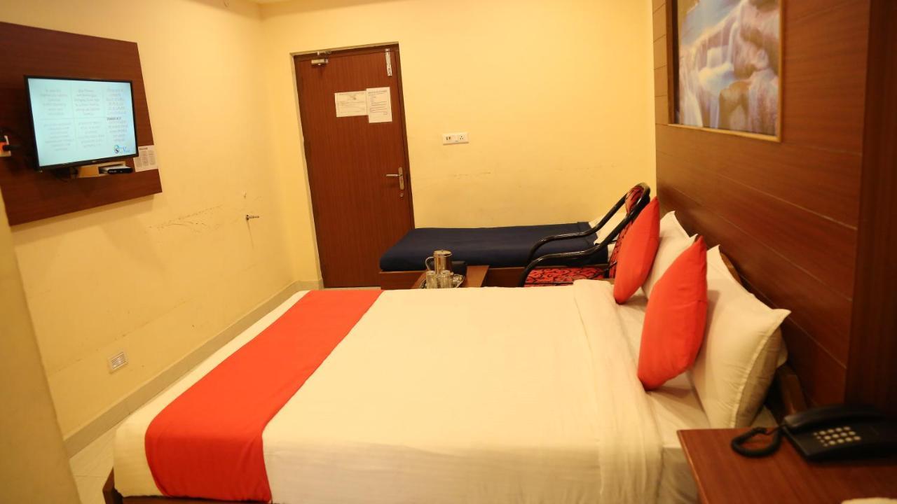 Kumaran Millenium Residency Hotel Vellore Luaran gambar