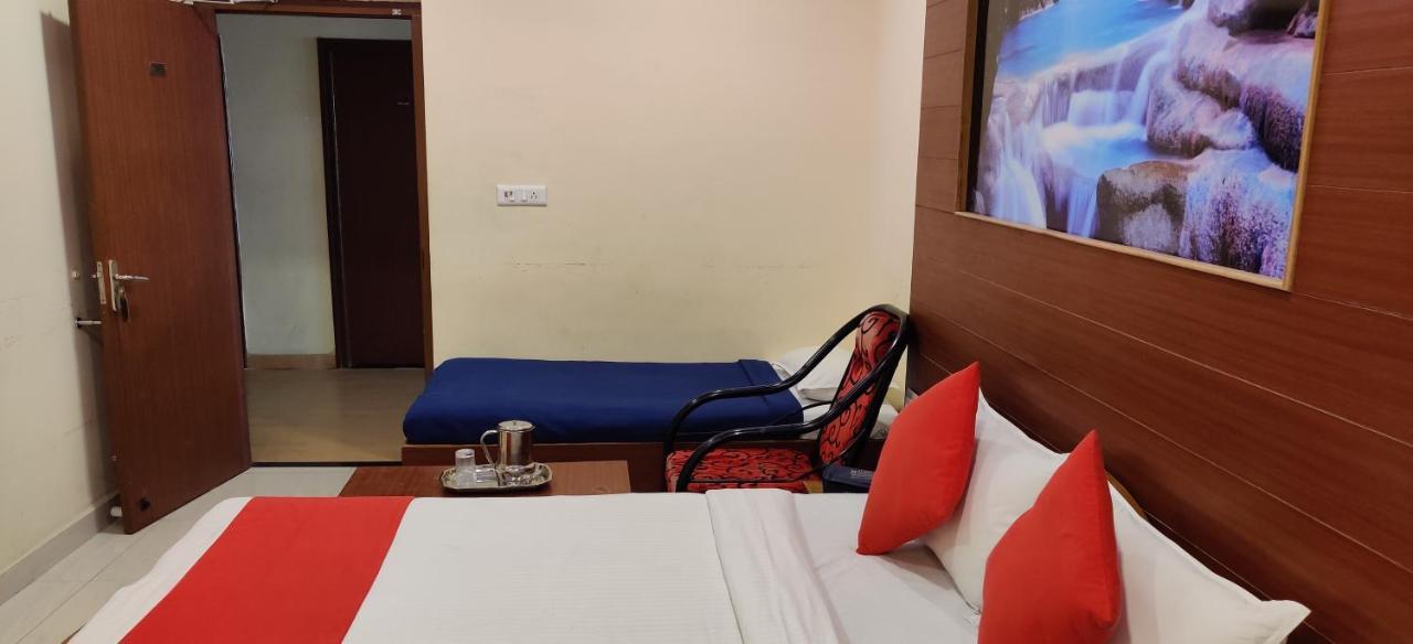 Kumaran Millenium Residency Hotel Vellore Luaran gambar