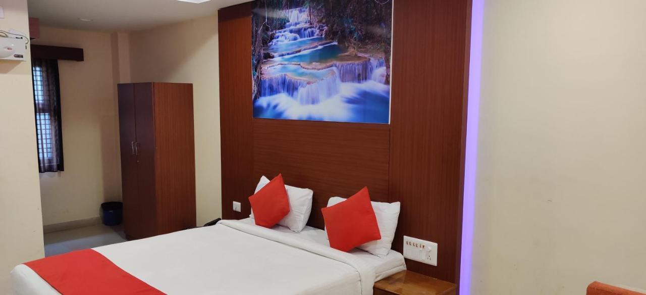 Kumaran Millenium Residency Hotel Vellore Luaran gambar