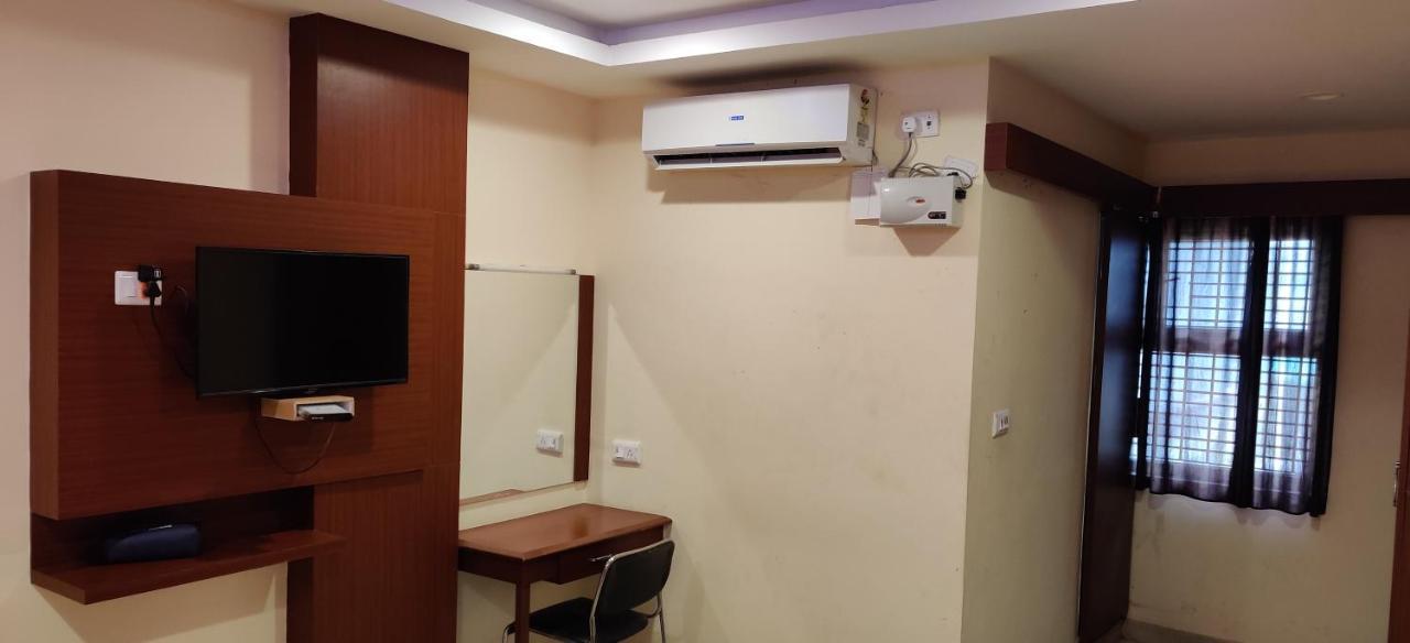 Kumaran Millenium Residency Hotel Vellore Luaran gambar